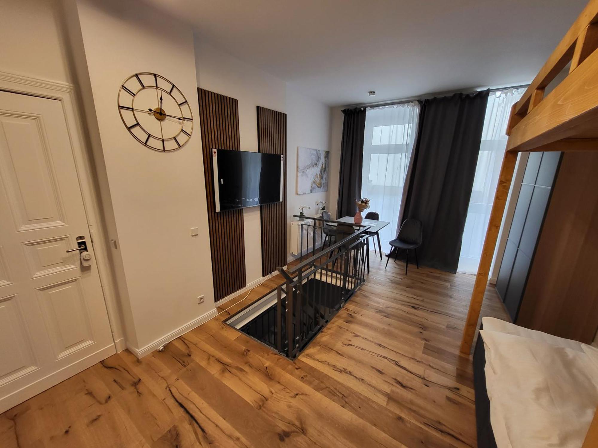 Kant 99 S Berlin Luaran gambar